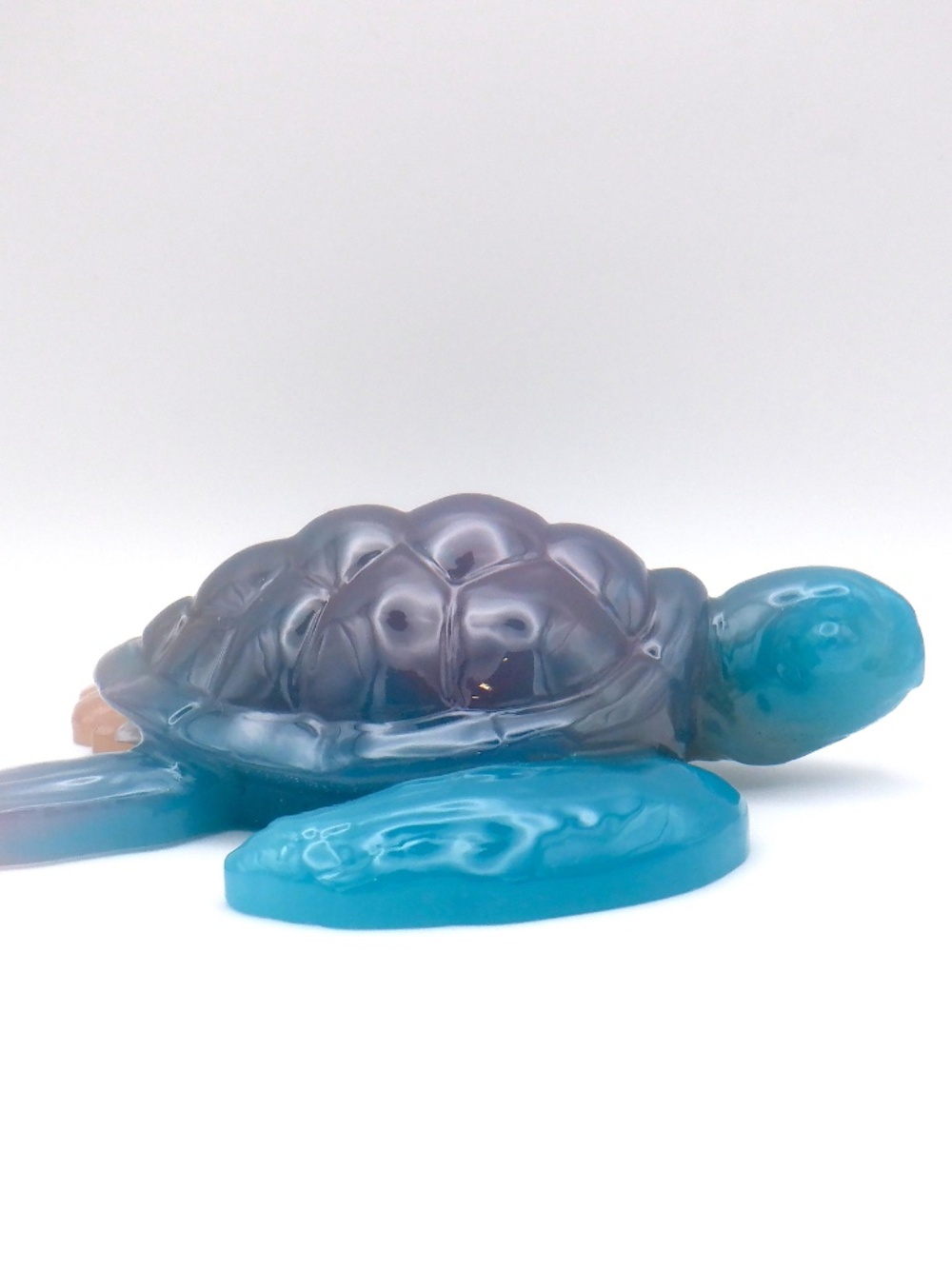 Handmade Resin Turtle - Picture 10 of 12